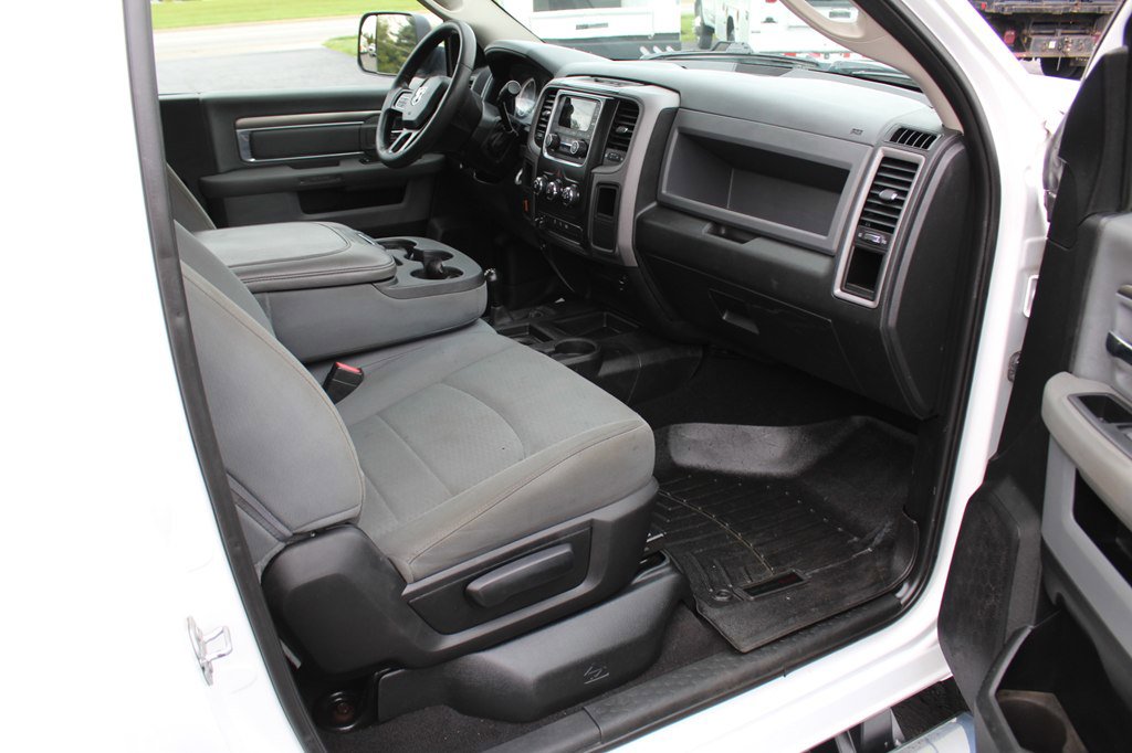 Used 2018 RAM 3500 Tradesman w/ Chrome Appearance Group AWD/4WD image 27