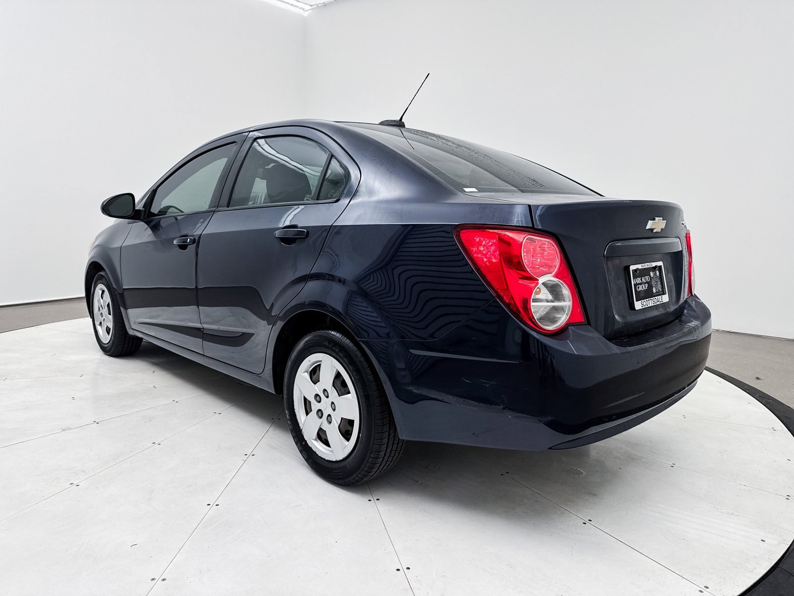 Used 2015 Chevrolet Sonic LS image 13