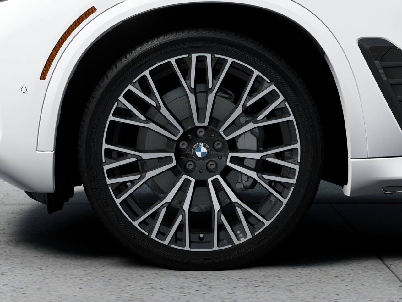 Used 2026 BMW X5 xDrive40i w/ M Sport Package AWD/4WD image 7