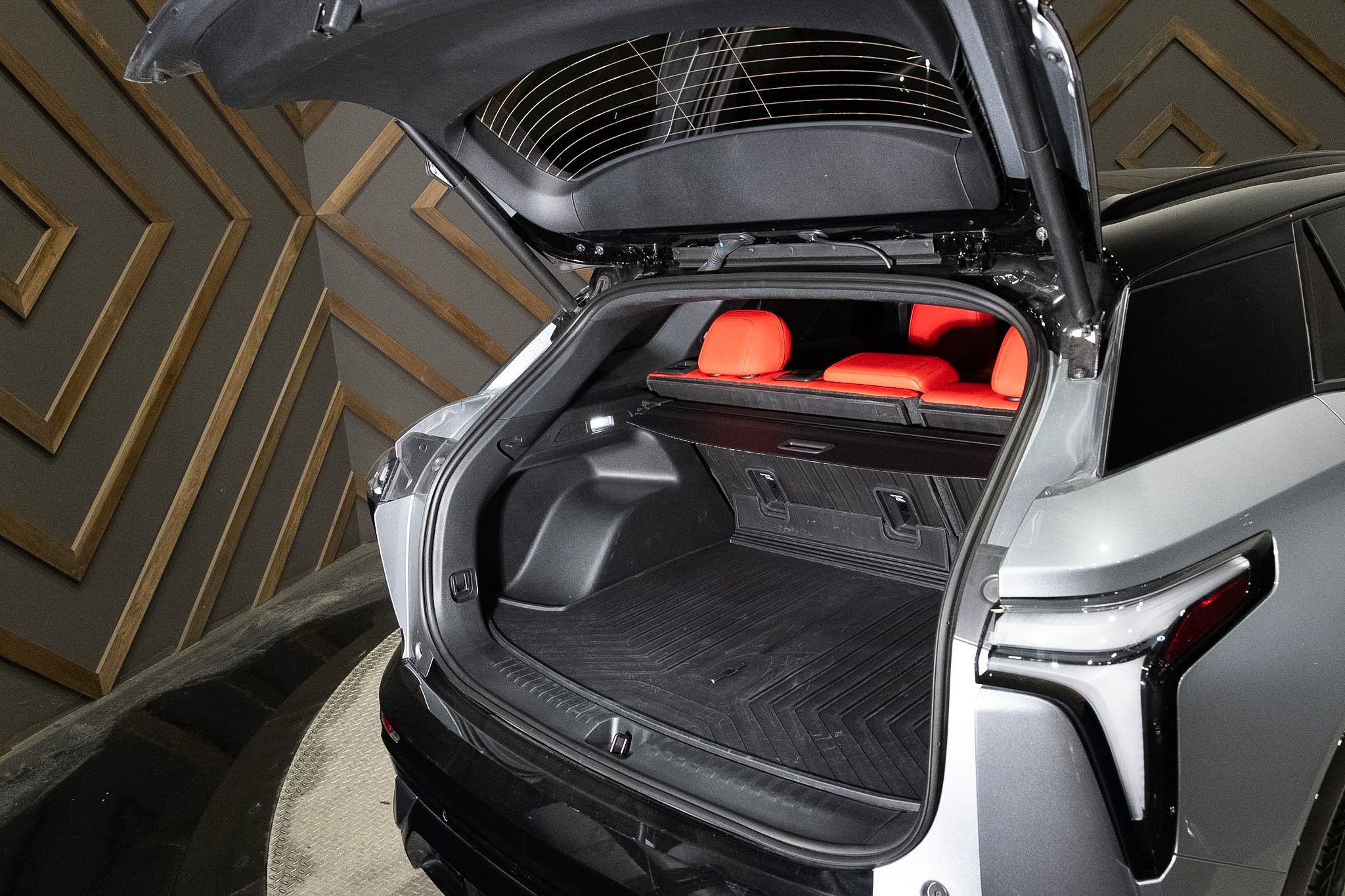 Used 2025 Chevrolet Blazer EV SS image 36