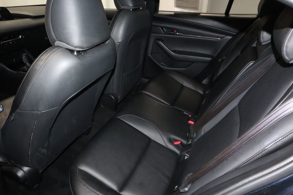 Used 2019 MAZDA MAZDA3 Select image 21