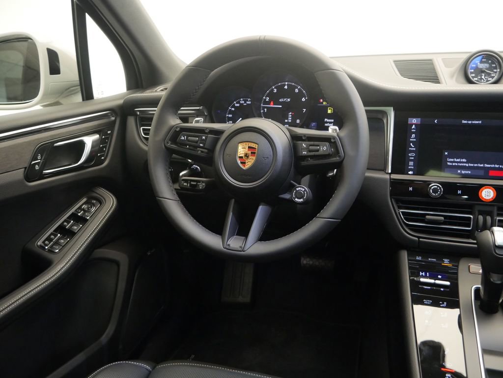New 2026 Porsche Macan GTS AWD/4WD image 33
