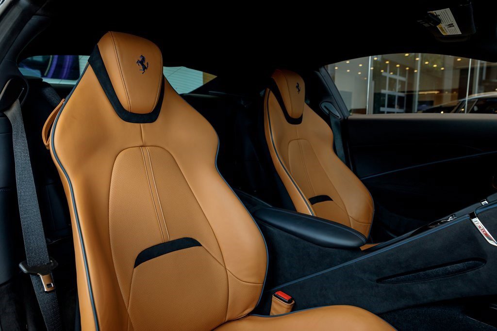 Used 2024 Ferrari Roma image 40