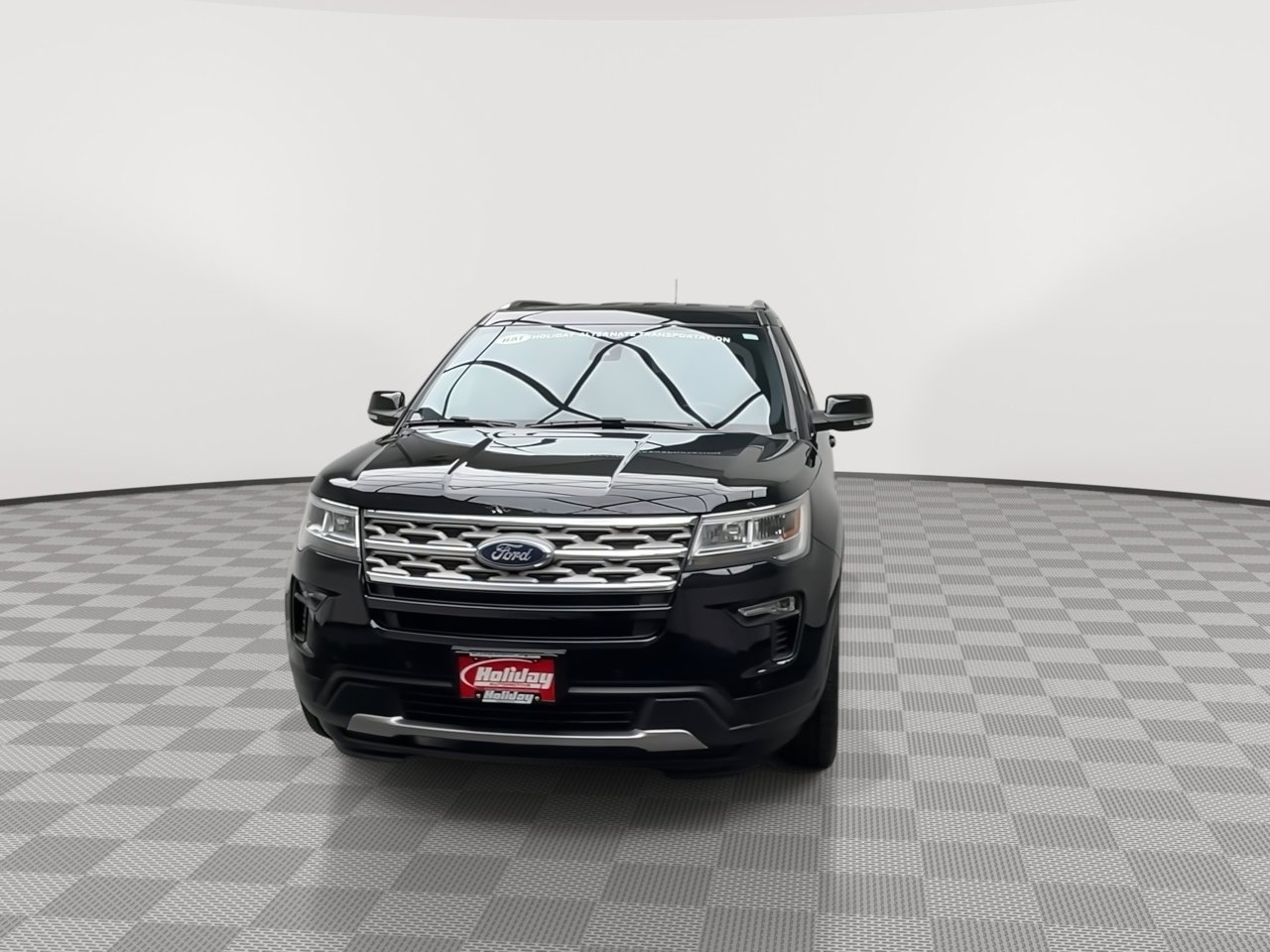 Used 2018 Ford Explorer XLT w/ Equipment Group 202A AWD/4WD image 37