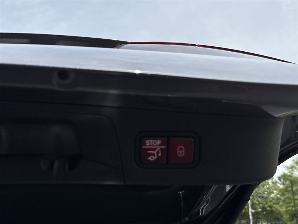 New 2025 Mercedes-Benz GLA 250 image 15