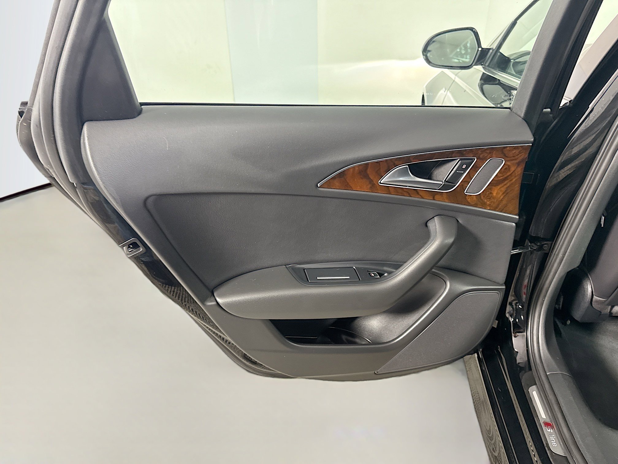 Used 2018 Audi A6 2.0T Premium image 25