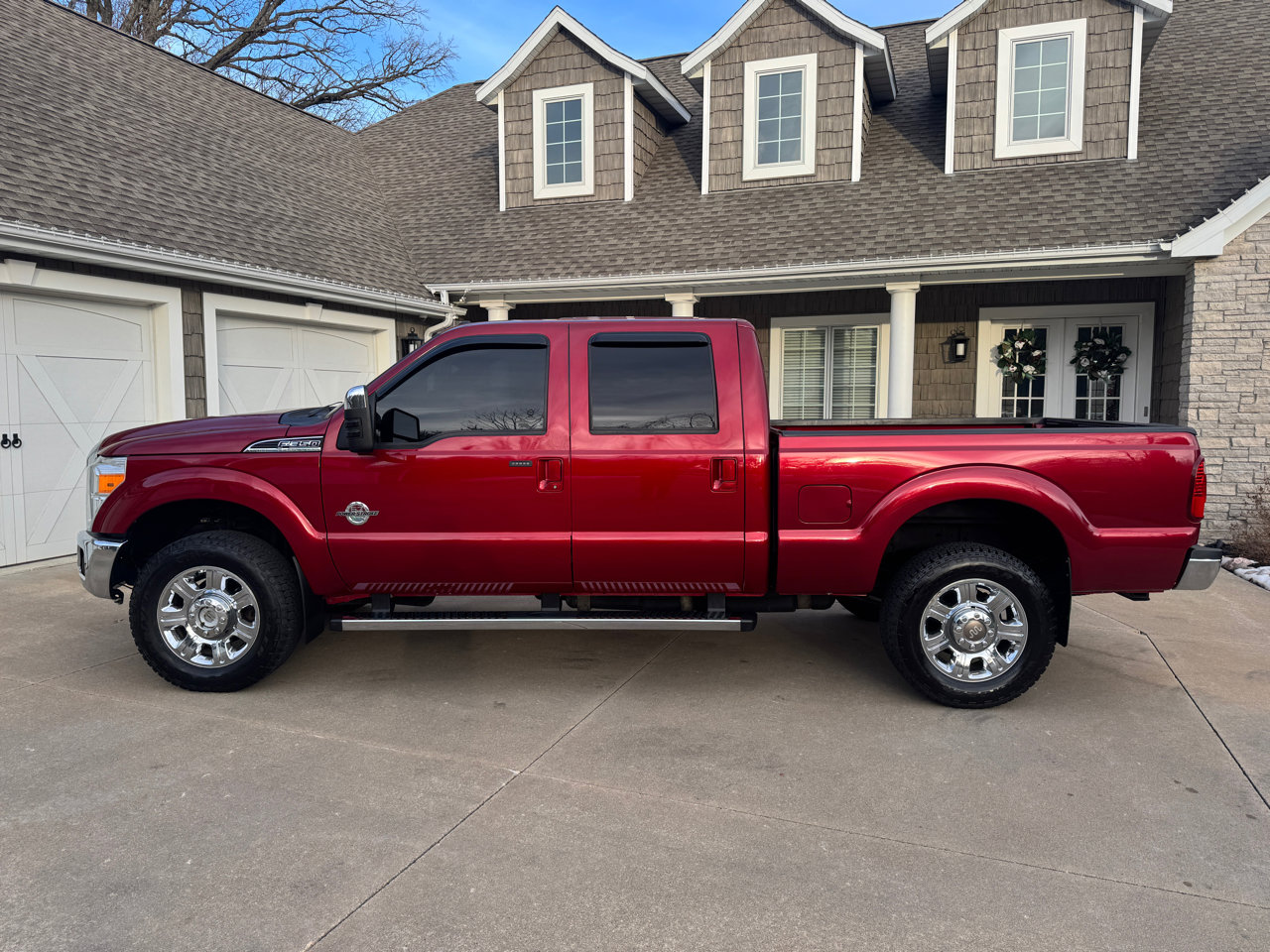 Used 2015 Ford F350 XLT w/ XLT Premium Package image 3