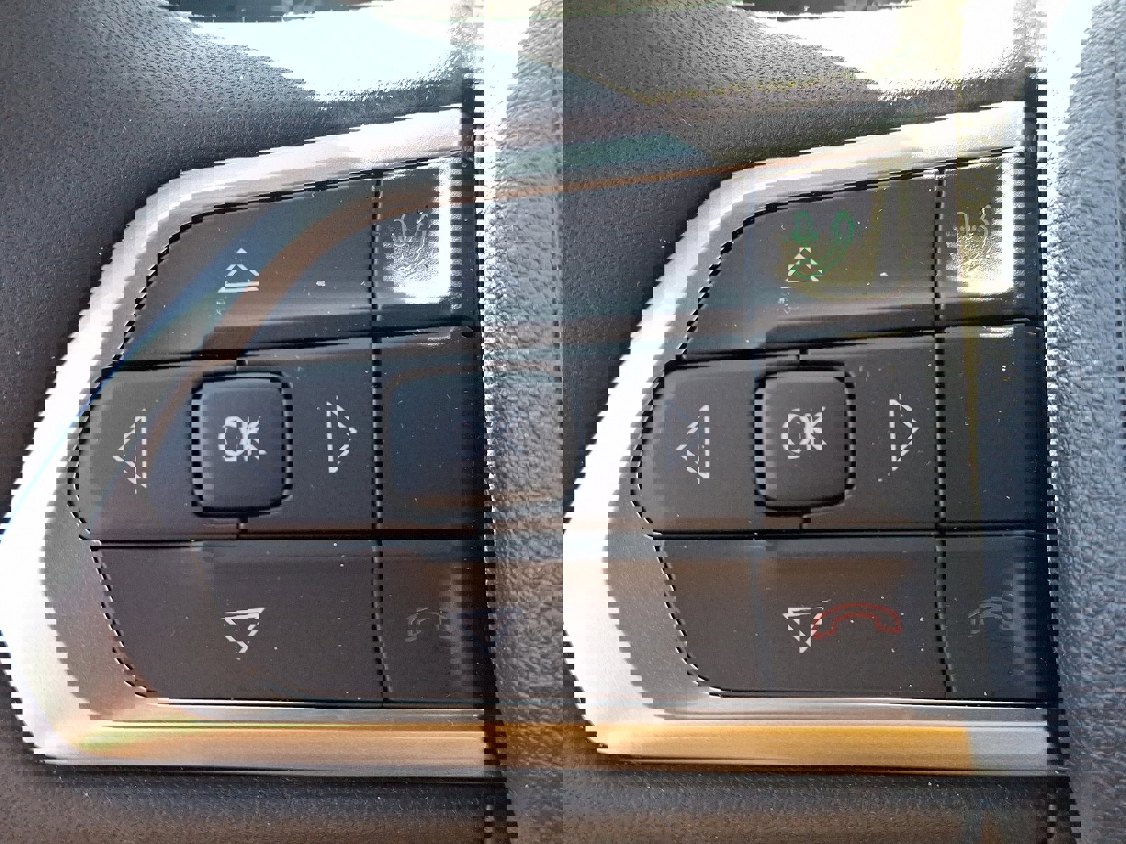 Used 2024 Jeep Compass Latitude w/ Convenience Group image 20