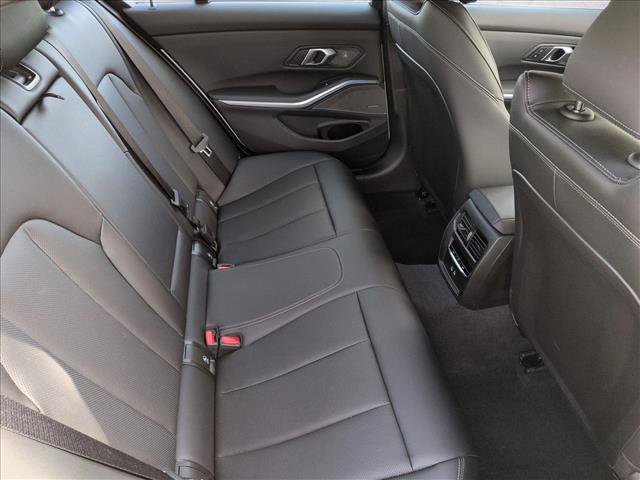 Used 2025 BMW 330i xDrive 330i xDrive image 21