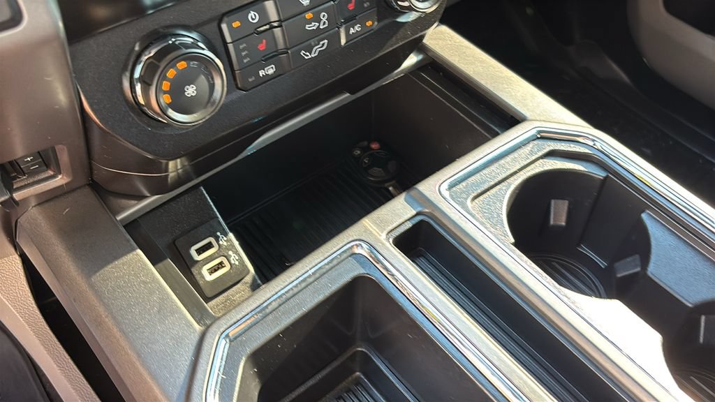 Used 2019 Ford F150 XLT w/ Equipment Group 302A Luxury AWD/4WD image 23