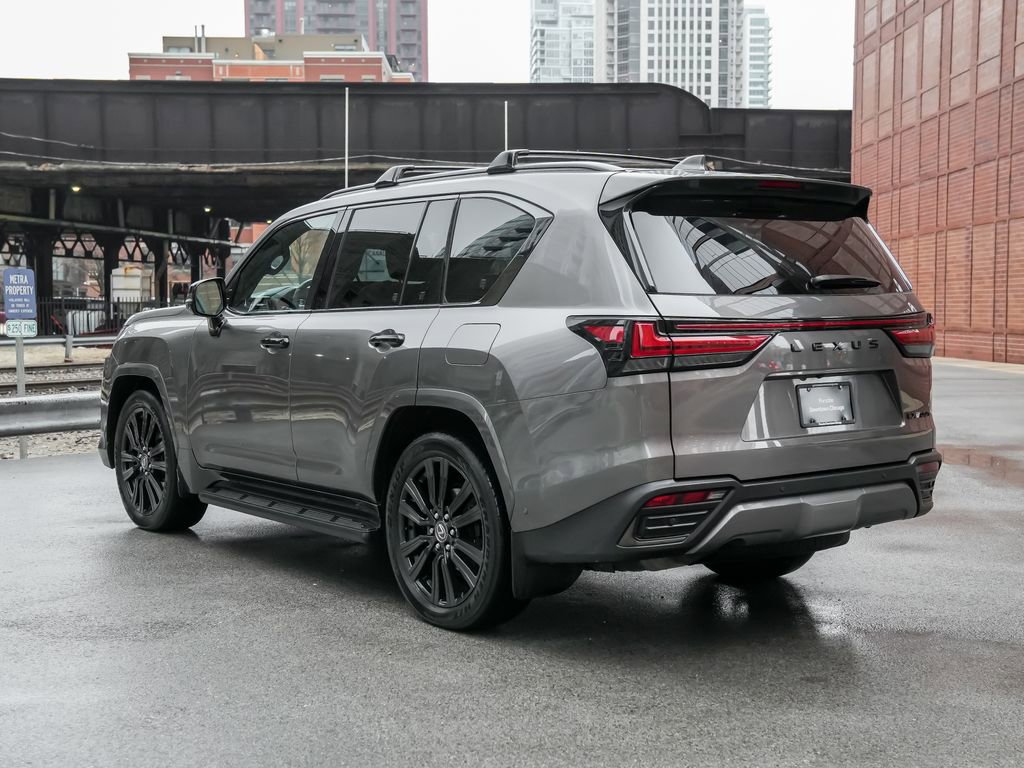 Used 2025 Lexus LX 700h Luxury w/ Appearance Package AWD/4WD image 3