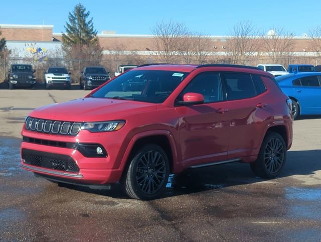 Used 2022 Jeep Compass Limited image 7