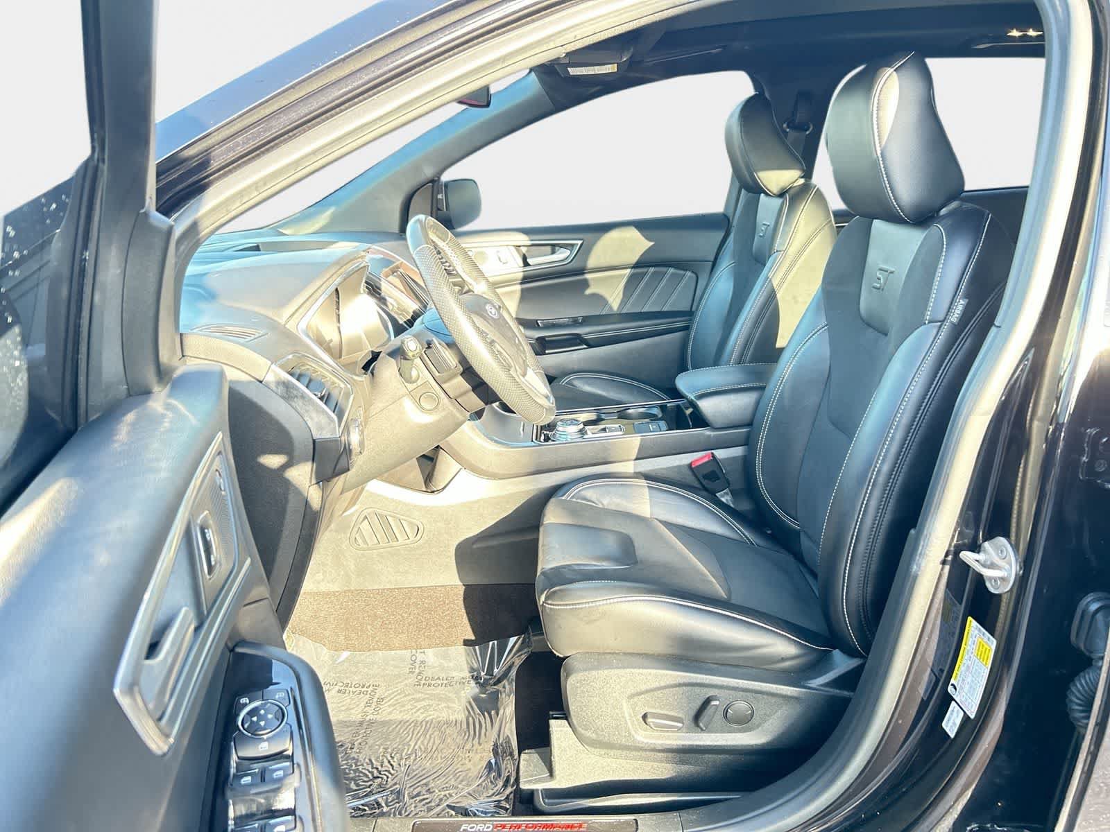 Used 2020 Ford Edge ST AWD/4WD image 11