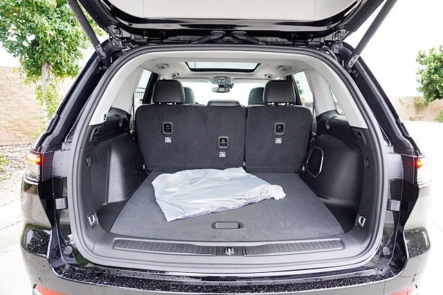 New 2023 Jeep Grand Cherokee Limited 4xe image 16