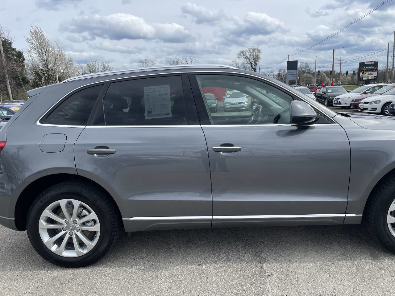 Used 2015 Audi Q5 2.0T Premium Plus w/ Premium Plus Package image 4