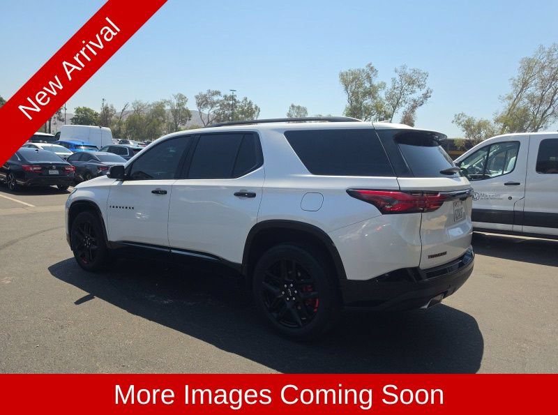 Used 2022 Chevrolet Traverse Premier w/ Redline Edition FWD image 5