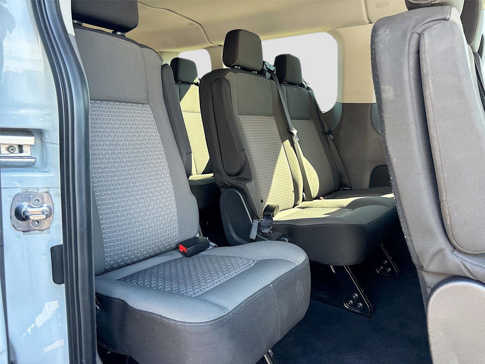 Used 2024 Ford Transit 350 XLT image 33