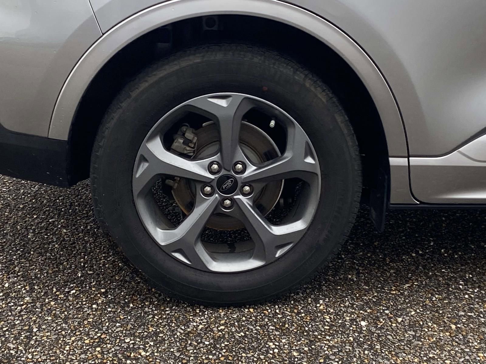 Used 2023 Ford Escape ST-Line image 9