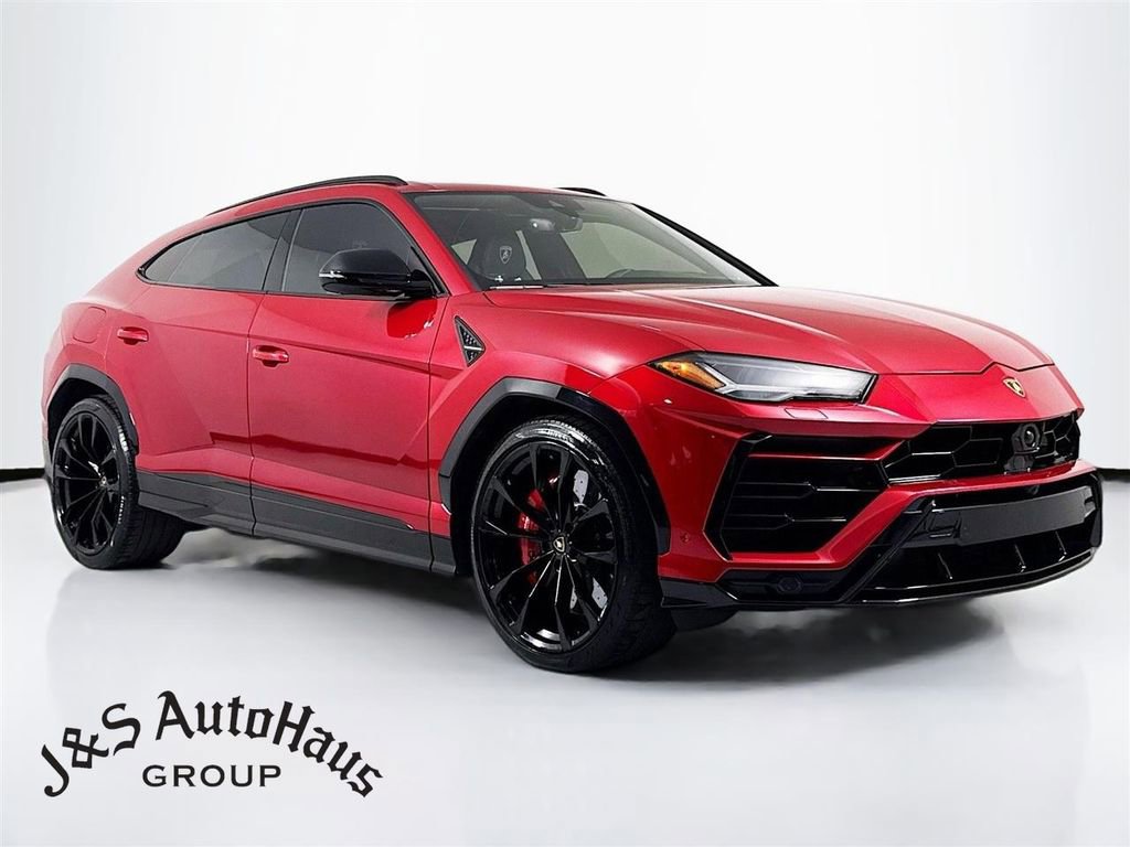 Used 2022 Lamborghini Urus image 1
