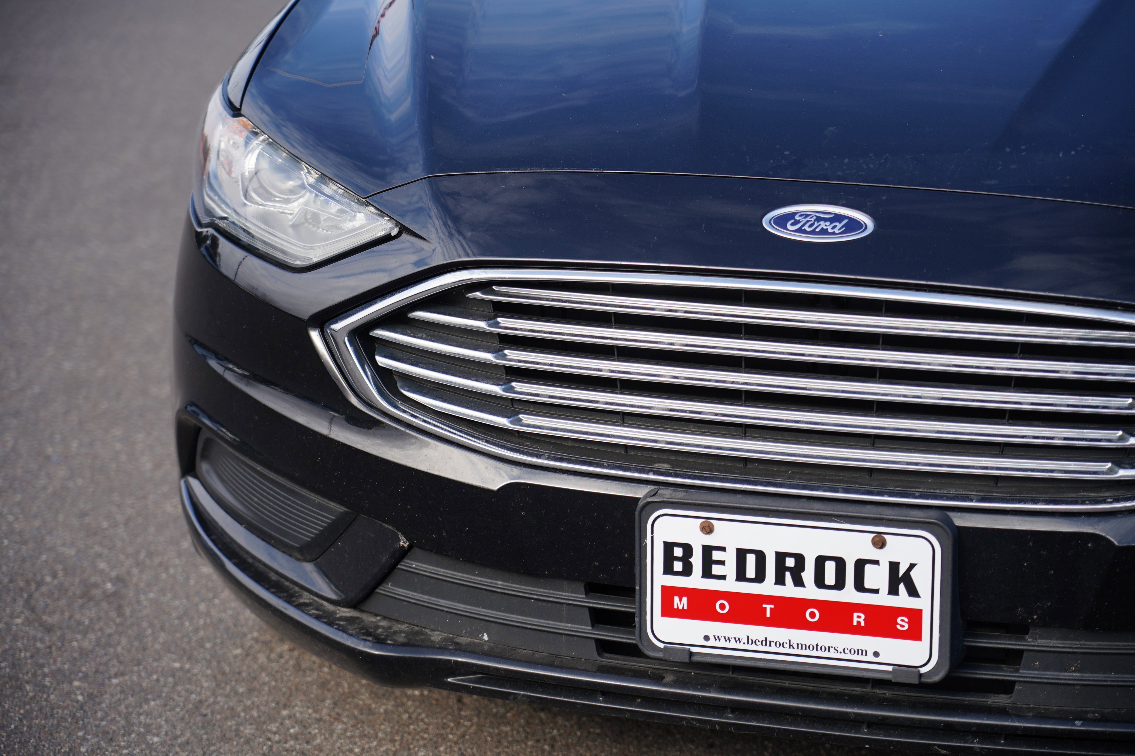 Used 2017 Ford Fusion SE image 9