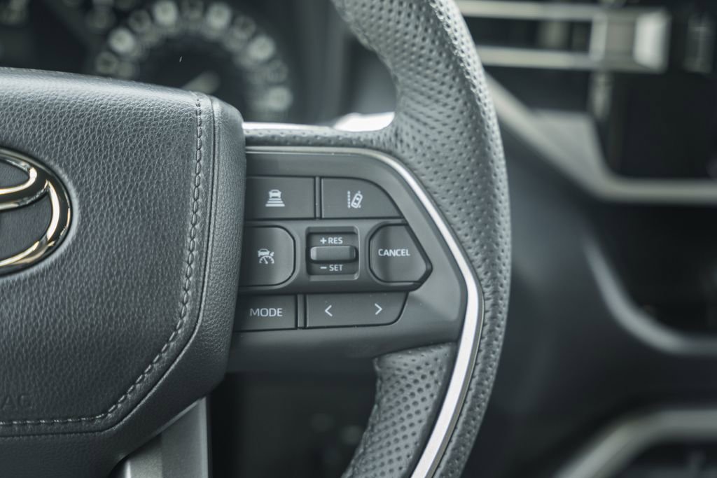 New 2026 Toyota Tundra SR5 image 32