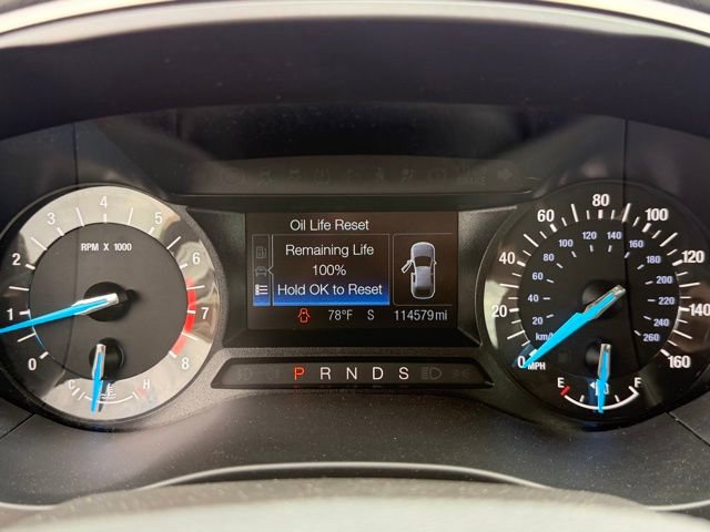 Used 2016 Ford Fusion SE w/ Equipment Group 201A image 14