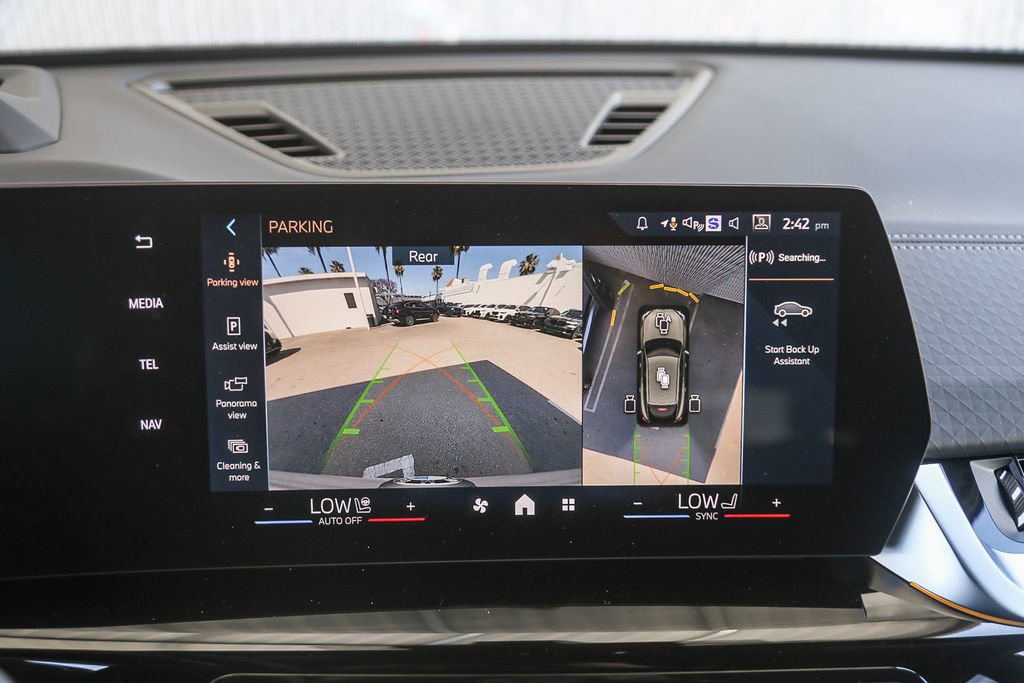 New 2026 BMW X2 xDrive28i w/ Technology Package AWD/4WD image 19