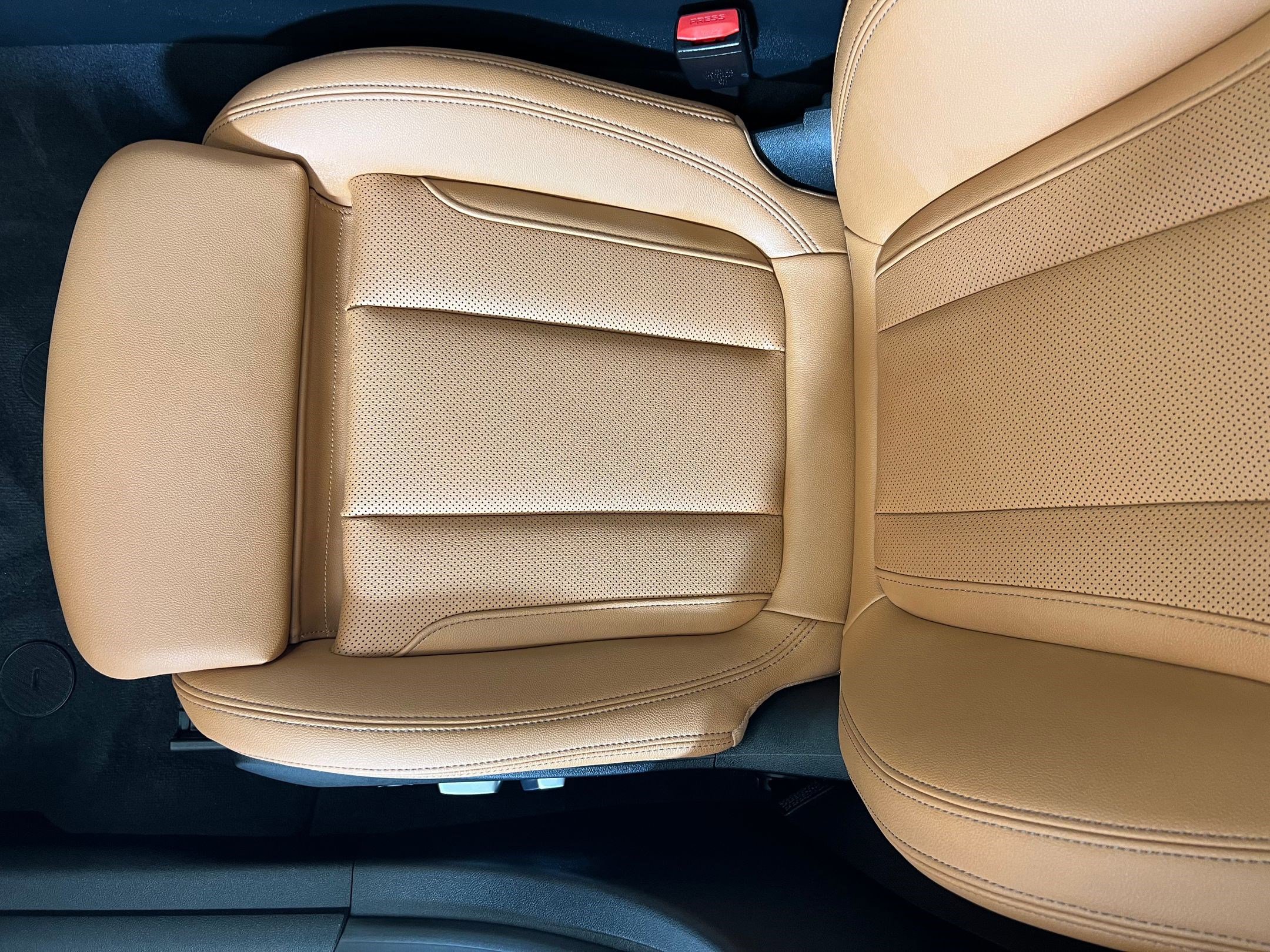 Used 2023 BMW i4 eDrive35 w/ Premium Package image 24