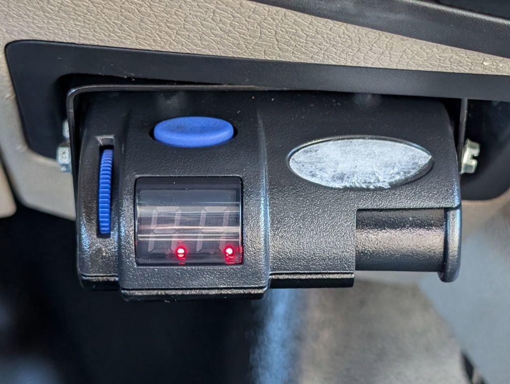 Used 2009 Ford F350 XL image 43