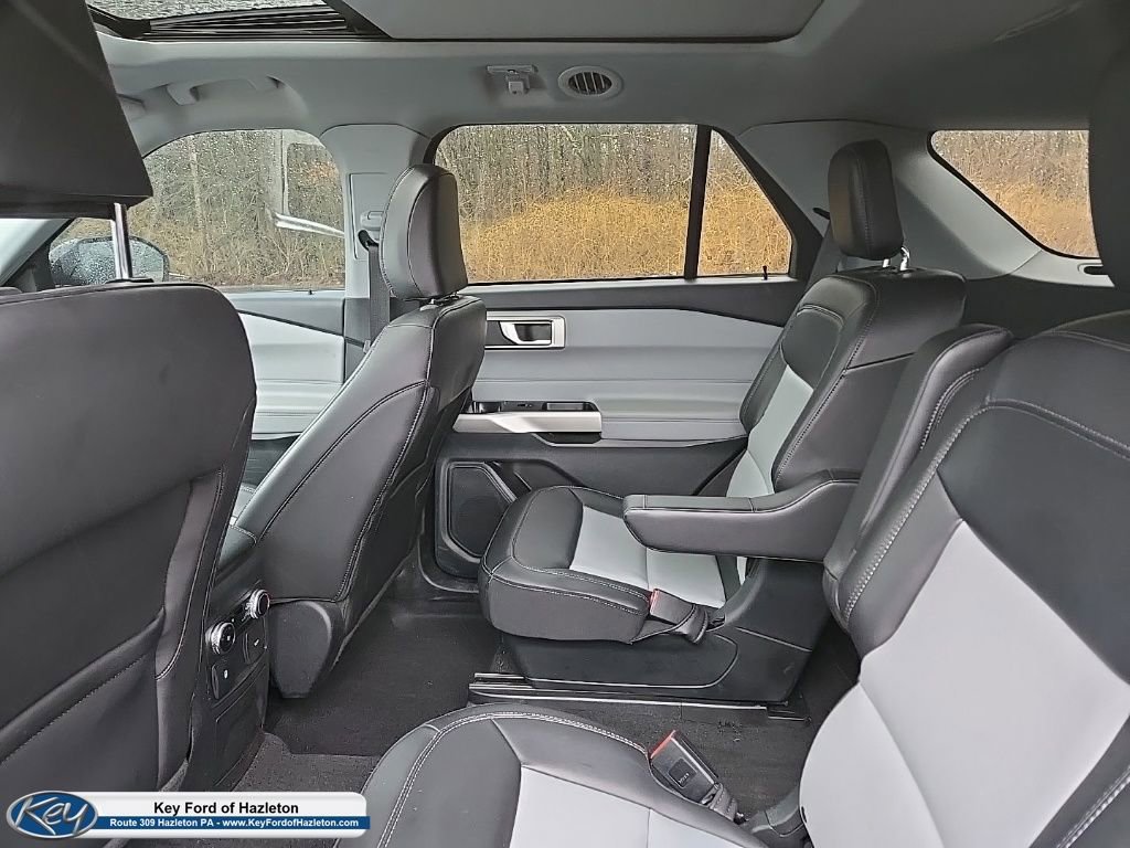 Used 2023 Ford Explorer XLT w/ Equipment Group 202A image 51