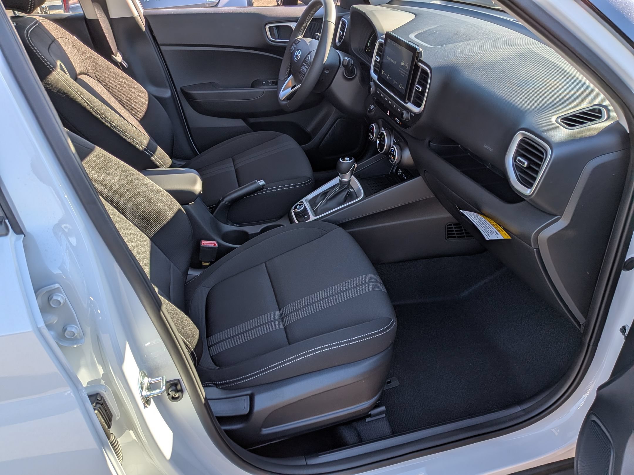 New 2026 Hyundai Venue SEL FWD image 23