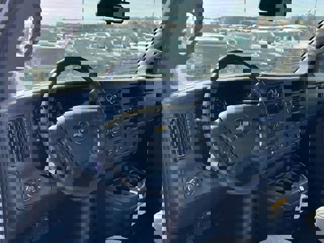 New 2025 Chevrolet Express 3500 w/ Power Convenience Package image 5