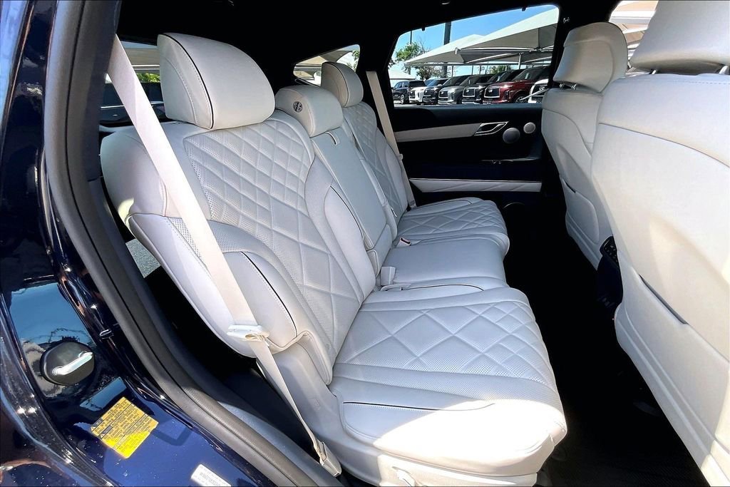 Used 2025 Genesis GV80 3.5T Prestige AWD/4WD image 36
