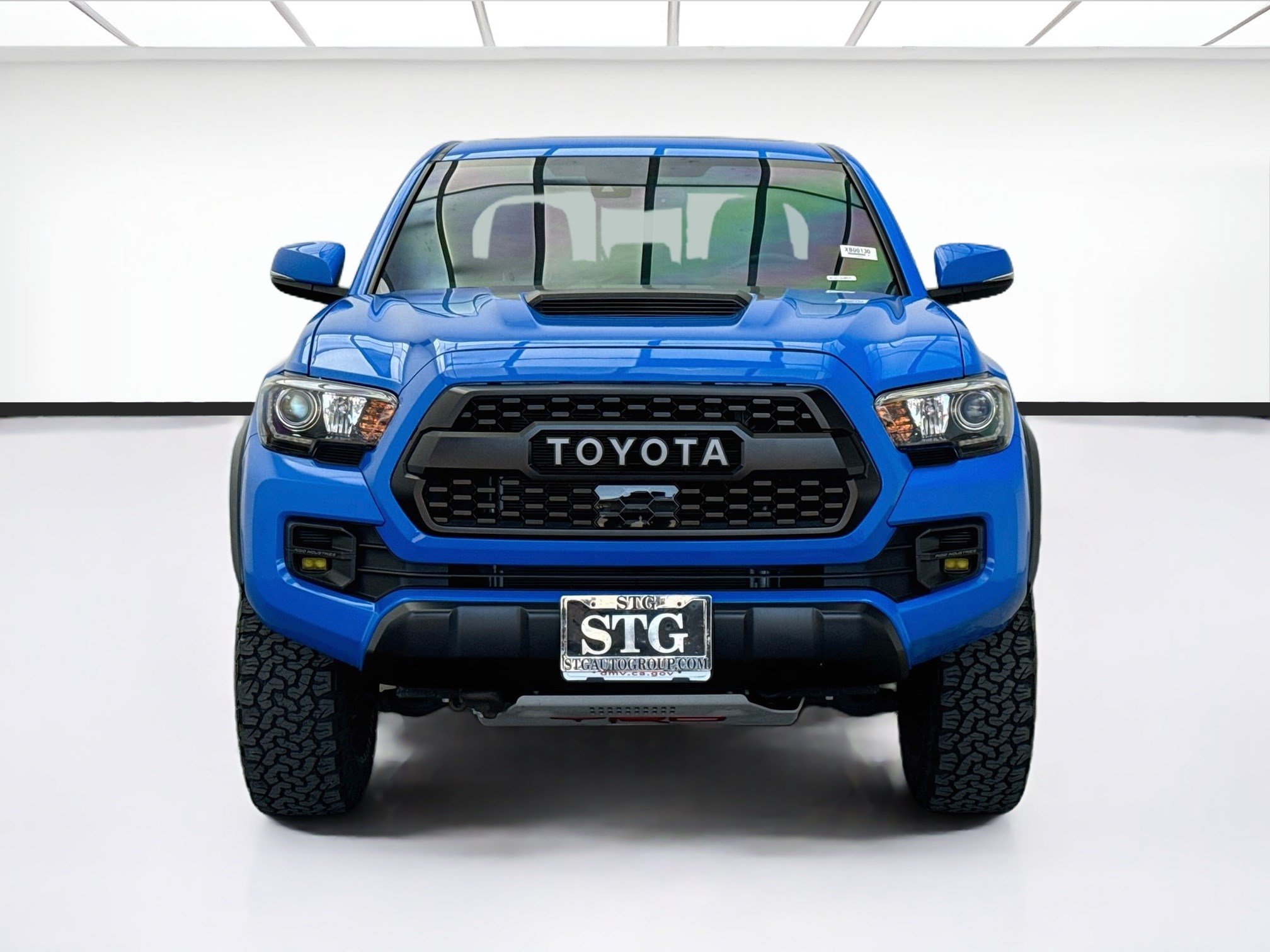 Used 2019 Toyota Tacoma TRD Pro AWD/4WD image 2