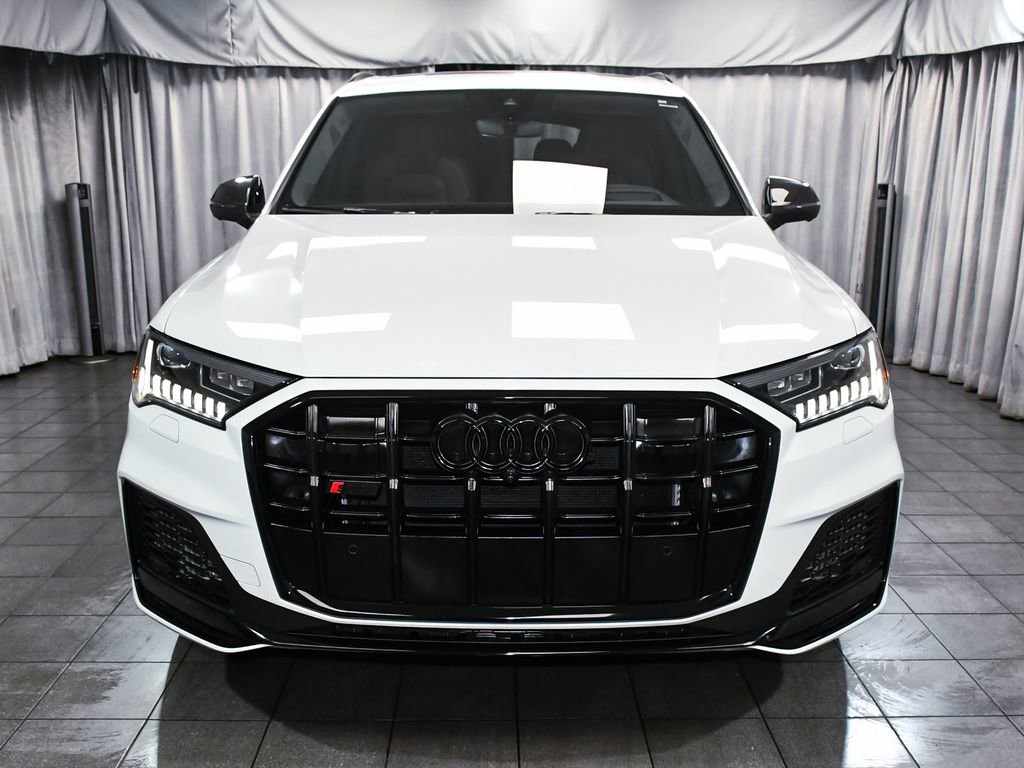 Used 2023 Audi SQ7 Prestige image 2