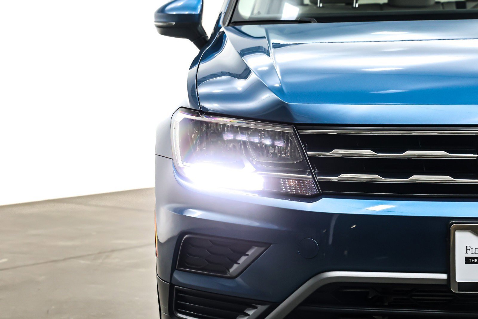 Used 2020 Volkswagen Tiguan SE image 14