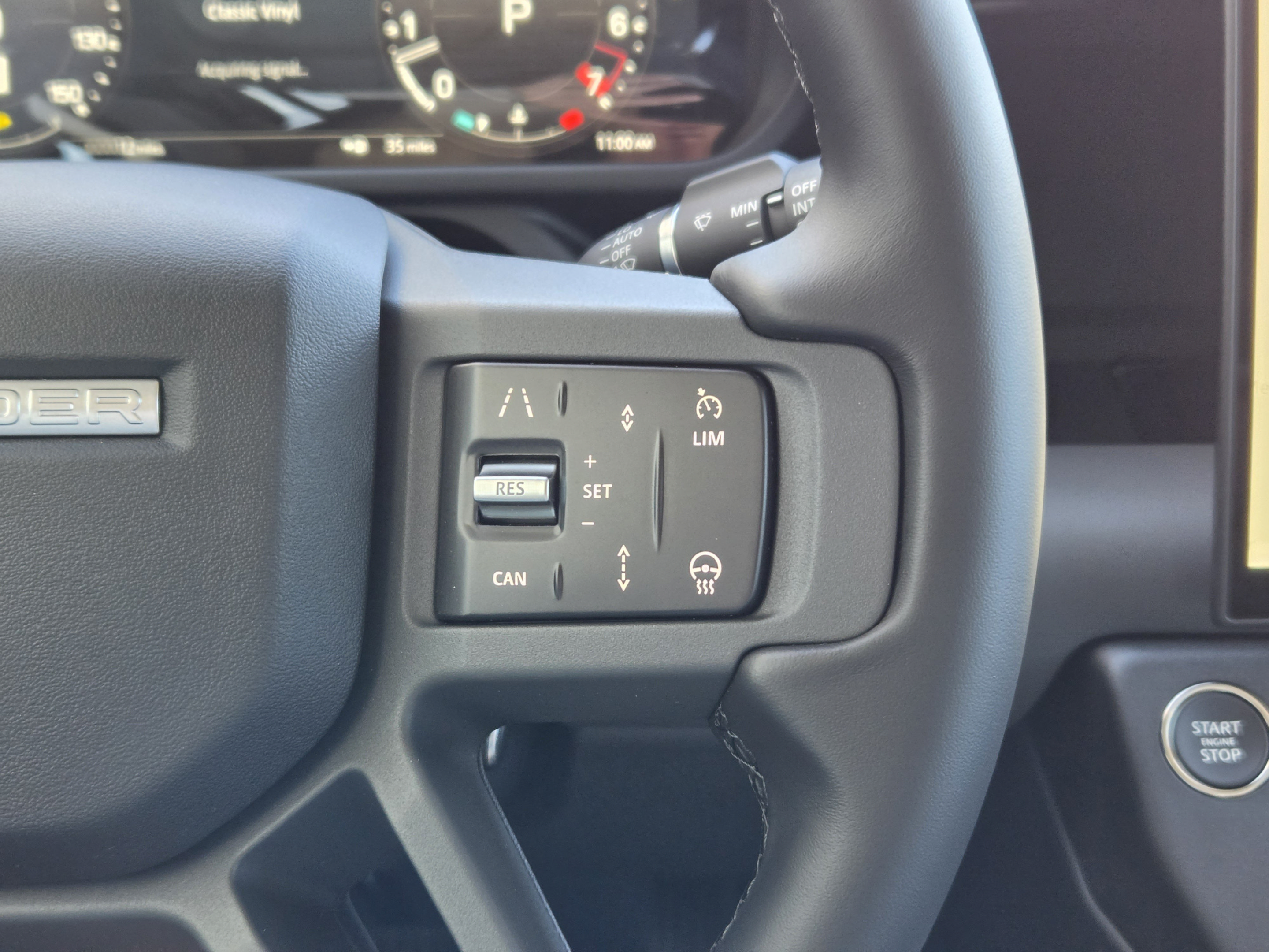 New 2026 Land Rover Defender 110 X-Dynamic SE AWD/4WD image 24
