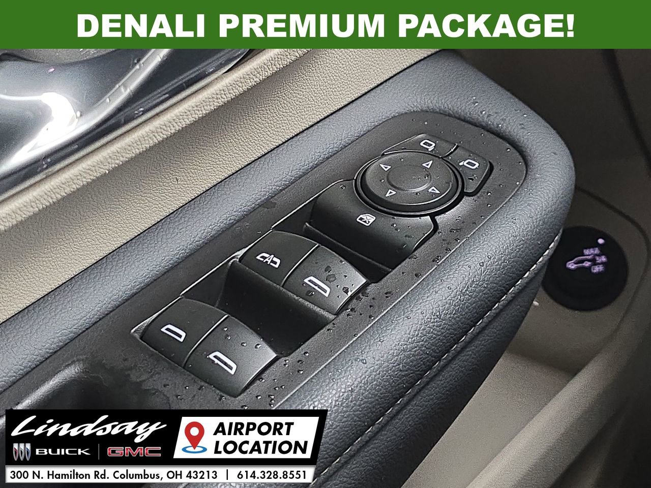 Used 2024 GMC Terrain Denali w/ Denali Premium Package image 25