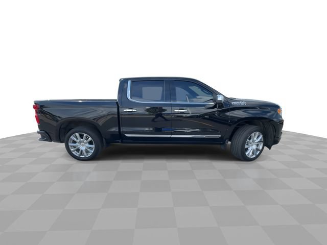 Used 2022 Chevrolet Silverado 1500 High Country w/ High Country Premium Package AWD/4WD image 9