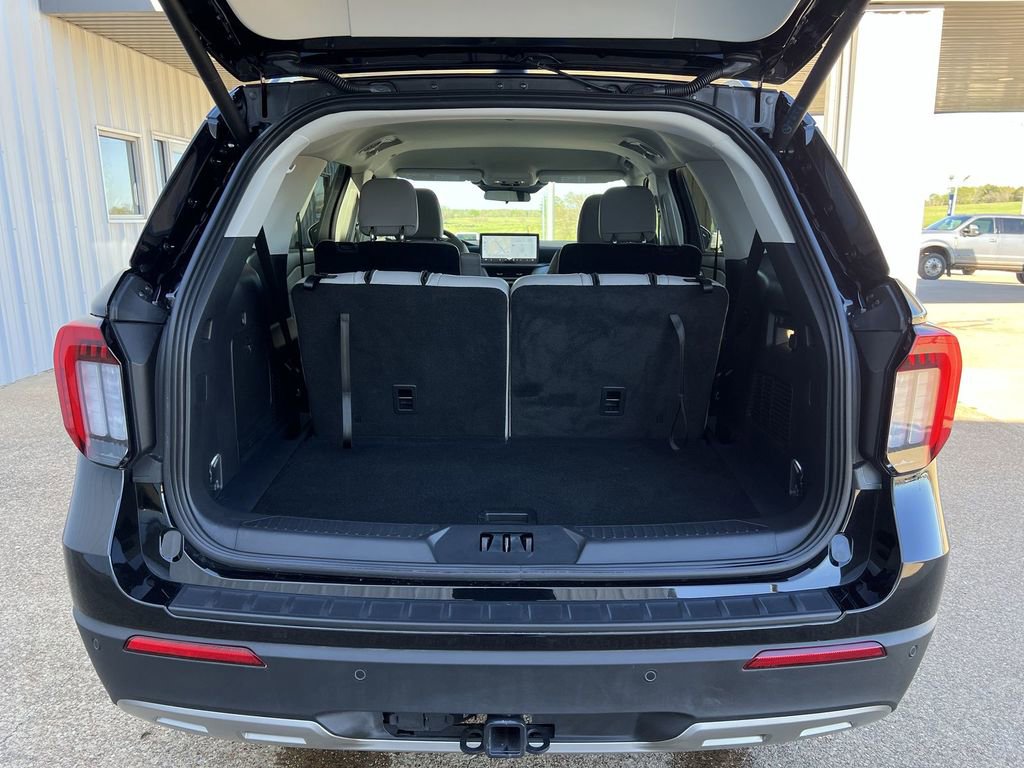 Used 2026 Ford Explorer Active w/ Active Comfort Package RWD image 24