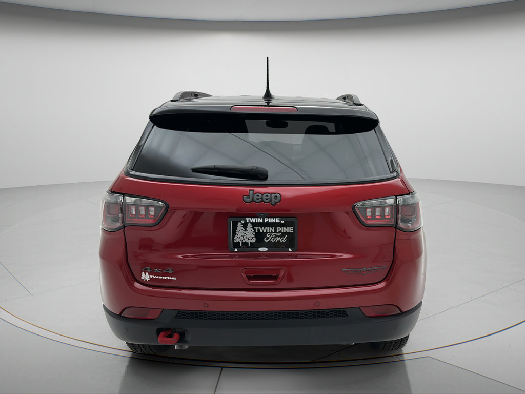 Used 2025 Jeep Compass Trailhawk AWD/4WD image 6