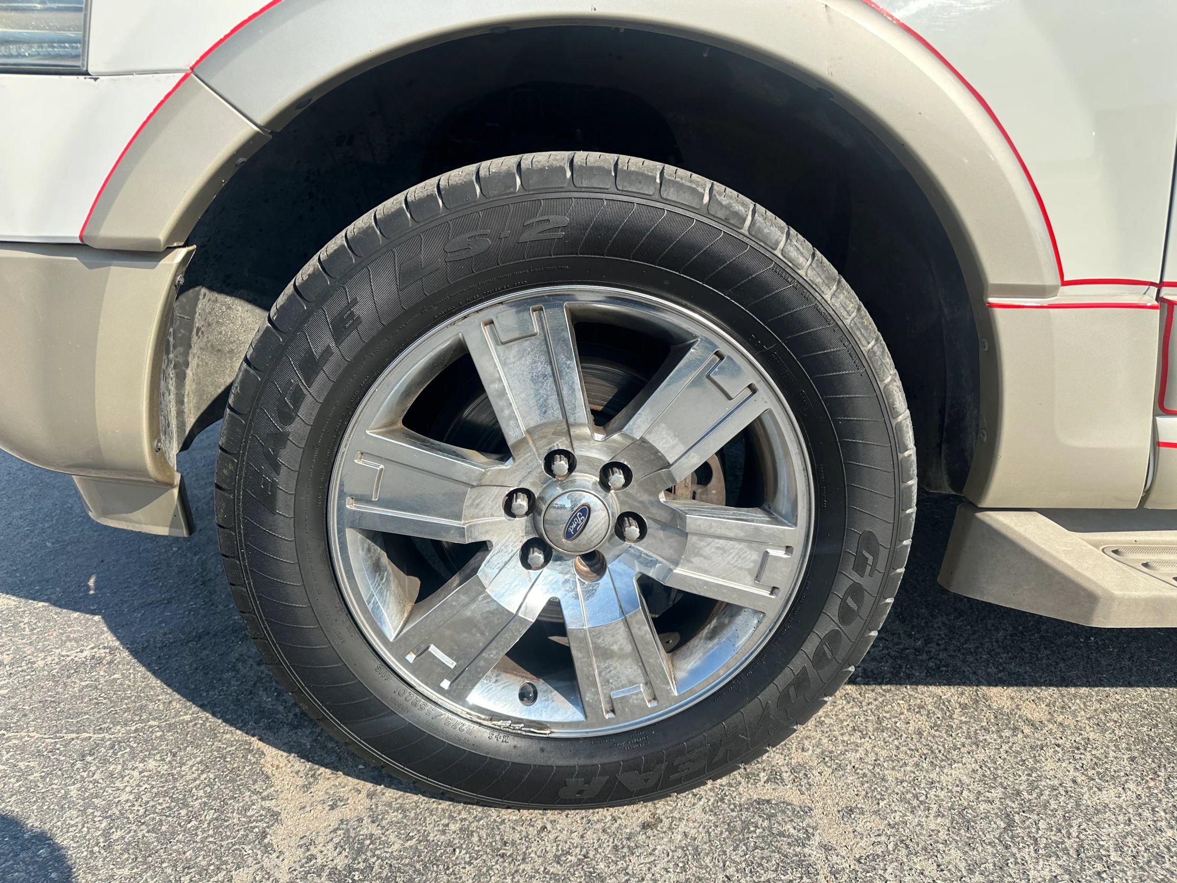 Used 2008 Ford Expedition Eddie Bauer RWD image 9