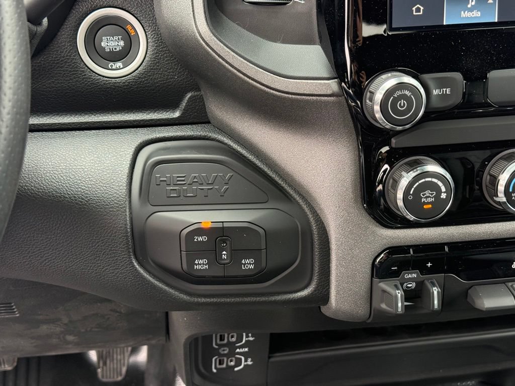 New 2026 RAM 3500 Tradesman AWD/4WD image 20