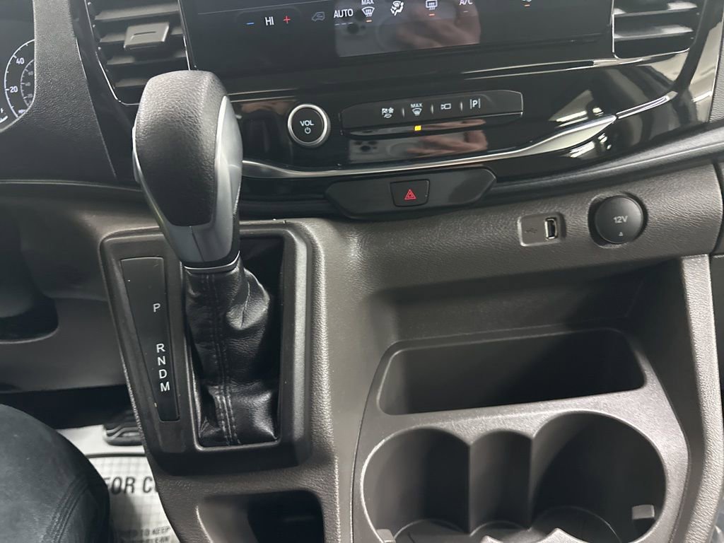 Used 2023 Ford Transit 350 XLT image 37