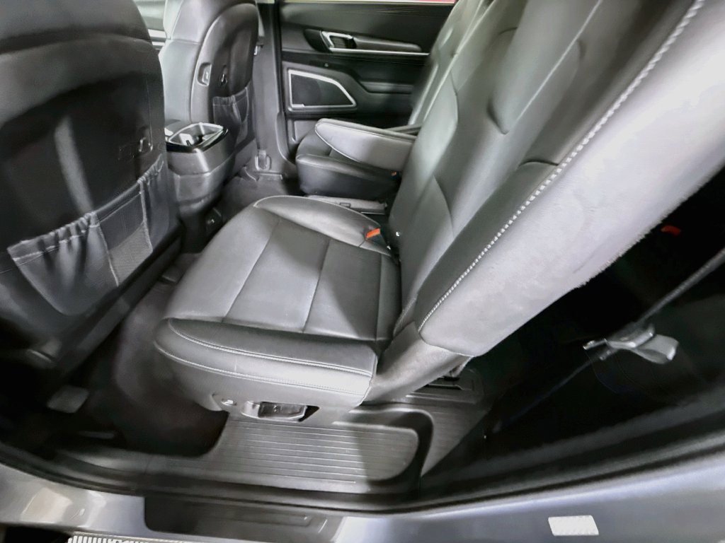 Used 2022 Kia Telluride S AWD/4WD image 30