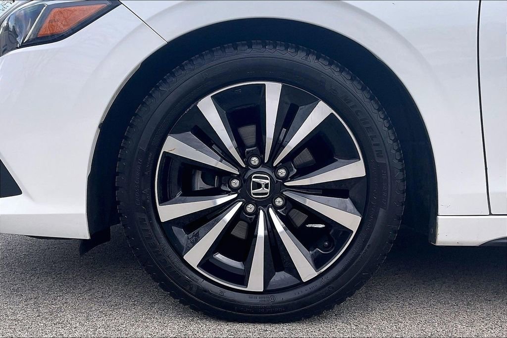 Used 2022 Honda Civic EX-L image 9