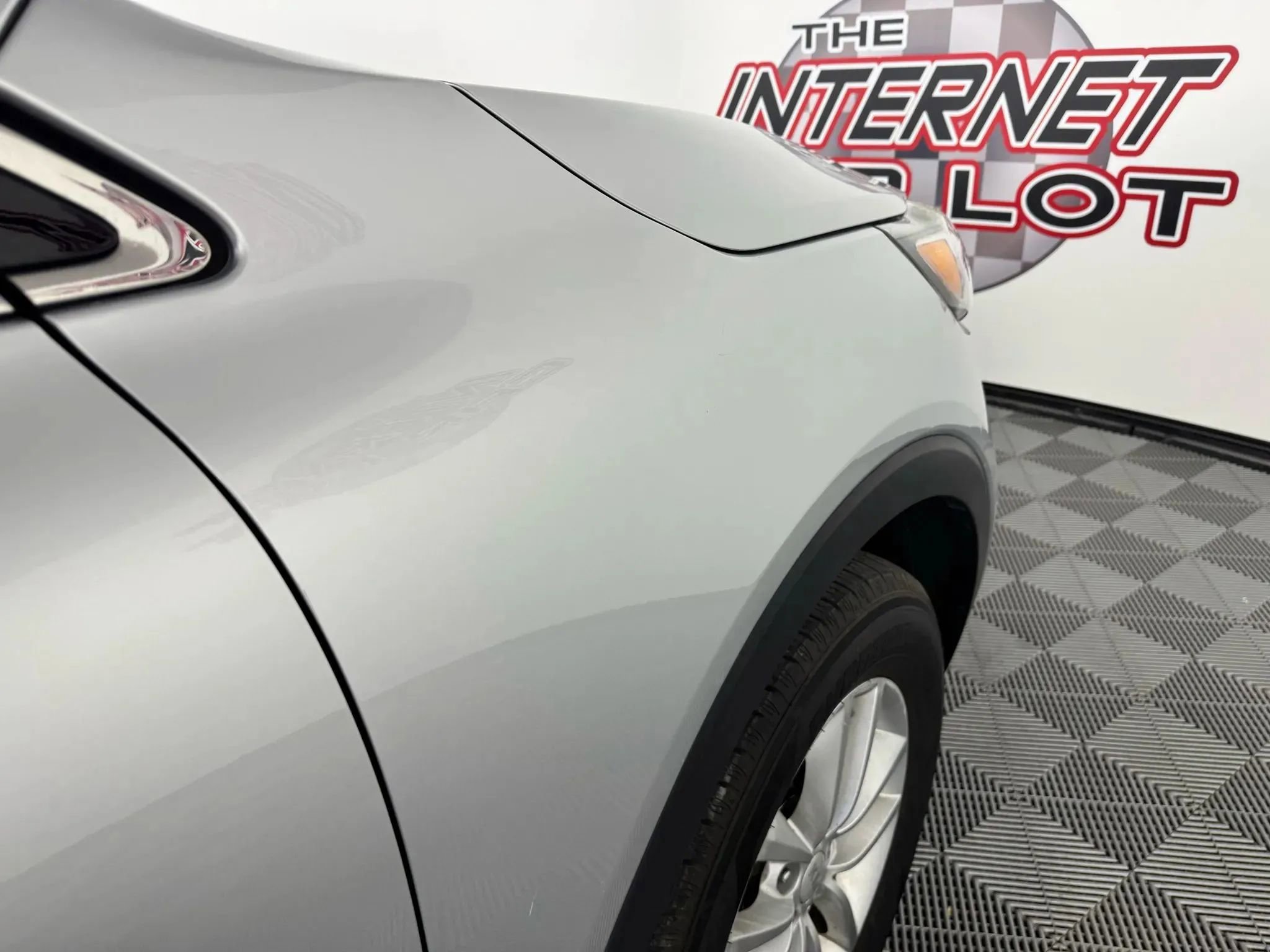 Used 2018 Kia Sorento L image 29