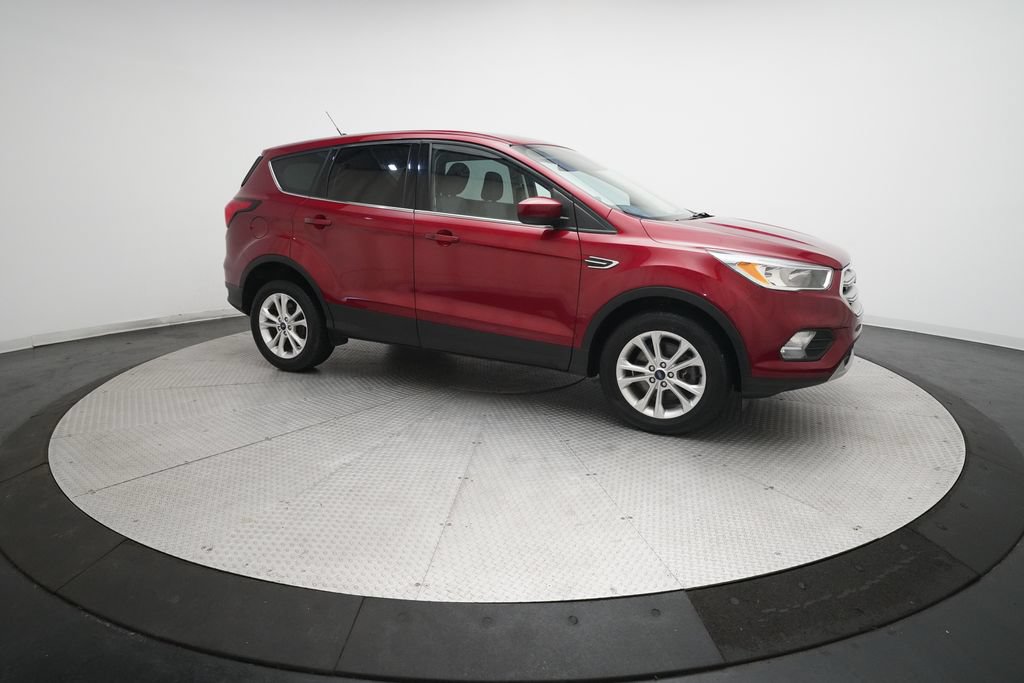 Used 2019 Ford Escape SE AWD/4WD image 36