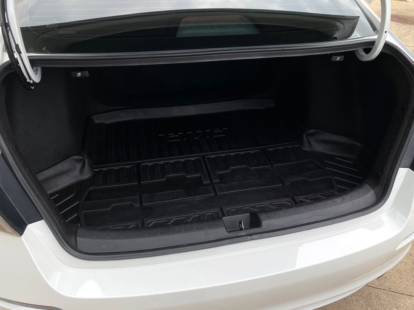 Used 2024 Honda Civic EX image 30