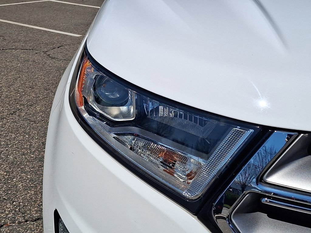 Used 2017 Ford Edge SEL w/ Equipment Group 201A image 12
